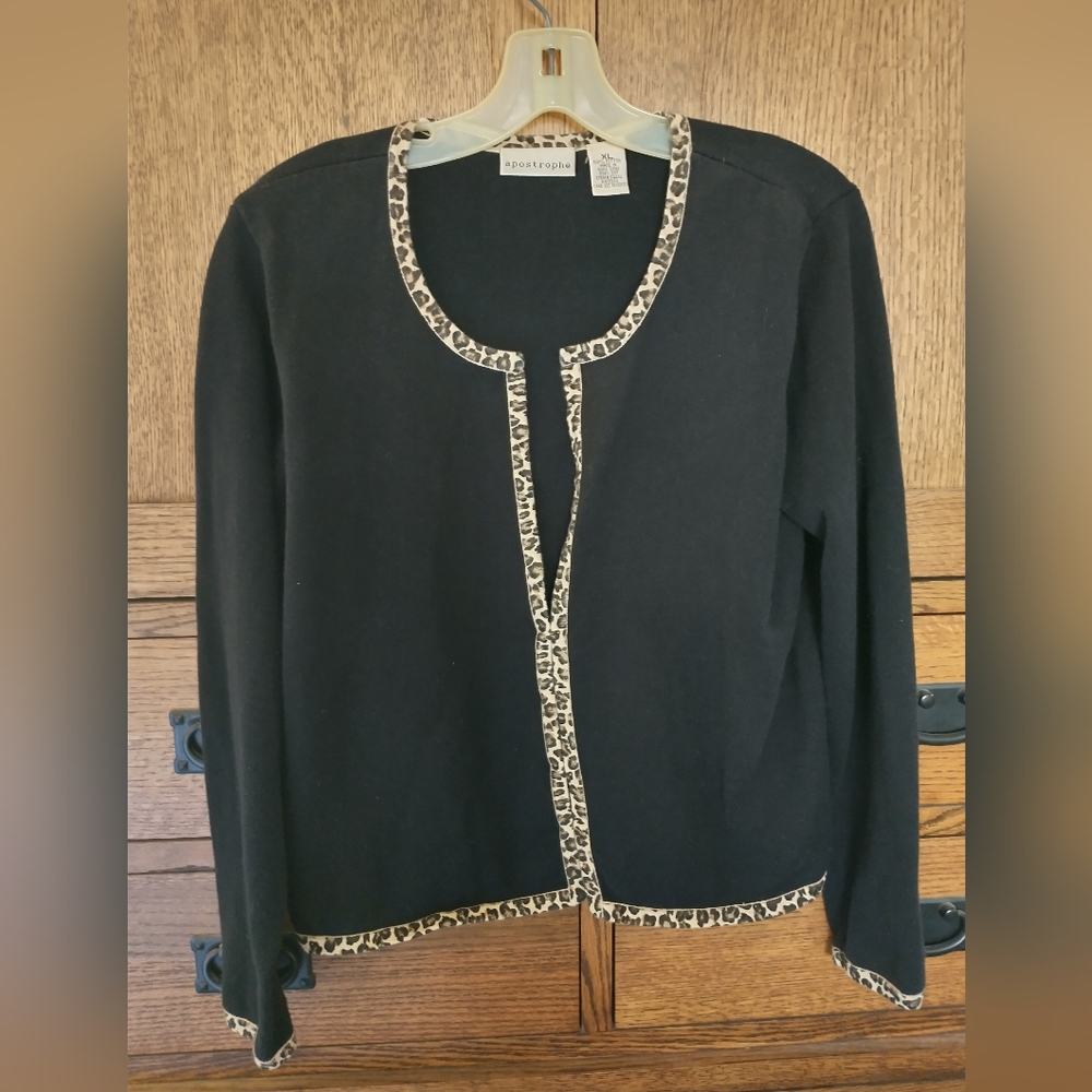 Cardigan Sweater long sleeve with leopard trim by apostrophe + XL